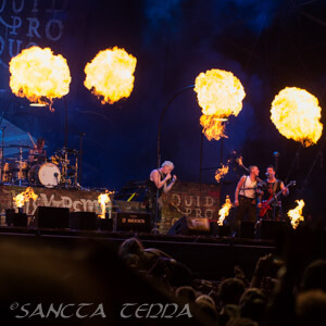 In Extremo Article